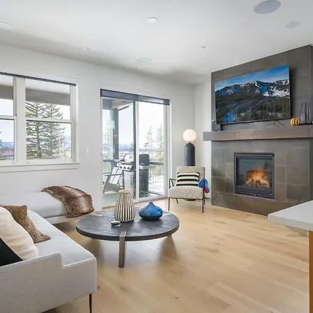 New Luxury River Run Chalet 101 / Great Views / Hot Tub / Best Price - $500 Free Activities Daily